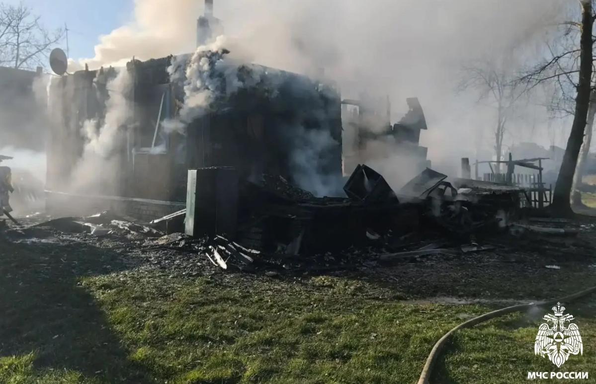На пожаре в Тверской области погиб человек - новости Афанасий