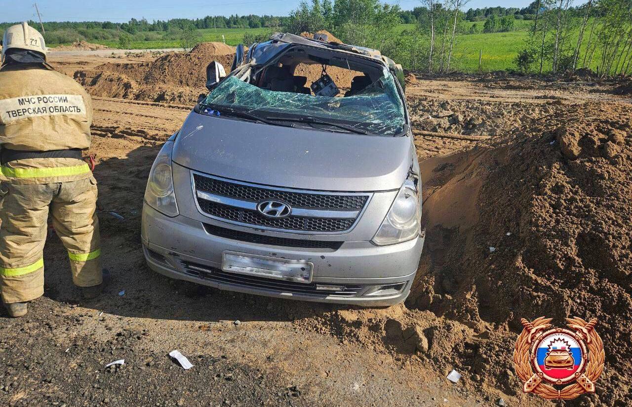 Водитель, протаранивший на Hyundai грузовик, отделался штрафом - новости Афанасий