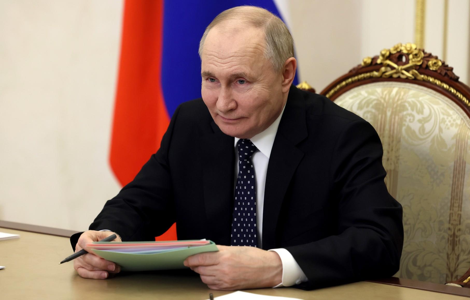 Президент РФ наградил сотрудников «Росгосстраха» - новости Афанасий