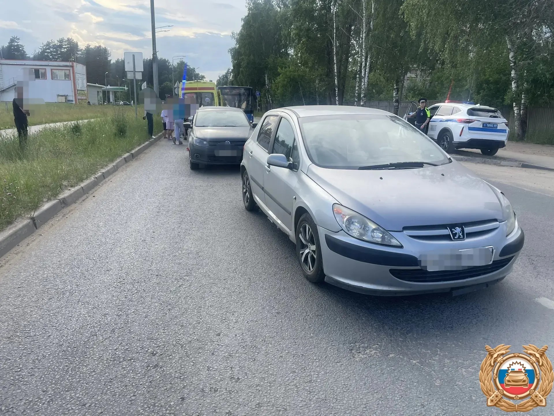 Три автомобиля столкнулись в Твери, есть пострадавший Фото: Отдел Госавтоинспекции УМВД по городу Твери