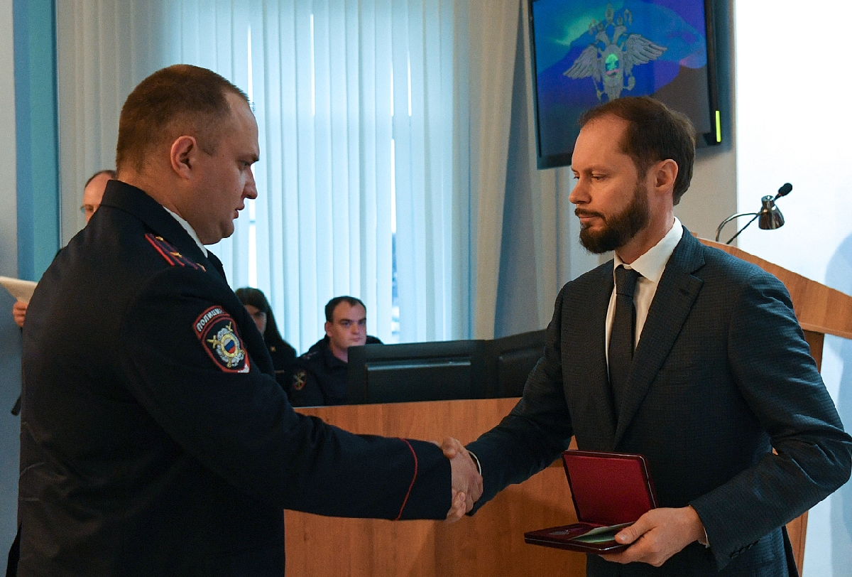 Виталий Королев поздравил сотрудников органов внутренних дел с профессиональным праздником 