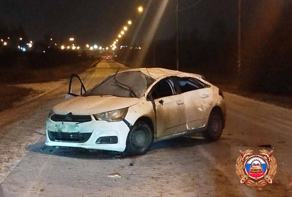 Под Тверью водитель перевернул автомобиль Фото: ГАИ