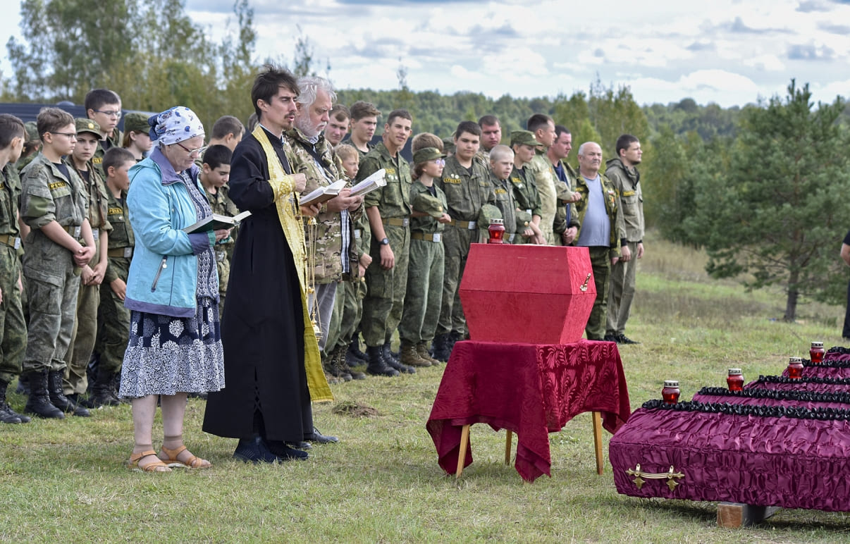 В деревне Веригино Зубцовского округа прошло перезахоронение останков 367 советских бойцов Фото: пресс-служба правительства Тверской области