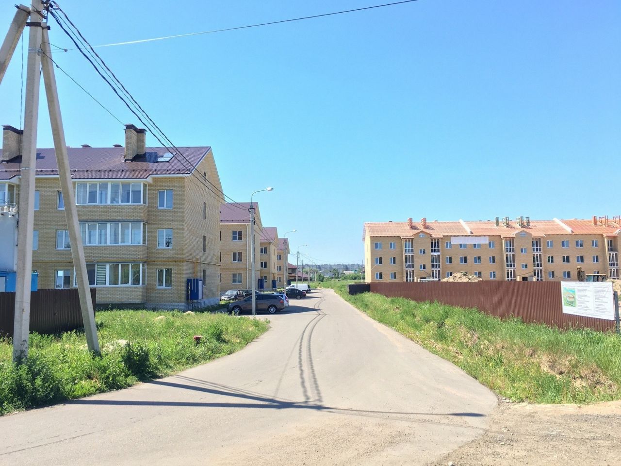 Таунхаусы ЖК «Затверецкая Слобода» под Тверью три года затапливает канализацией