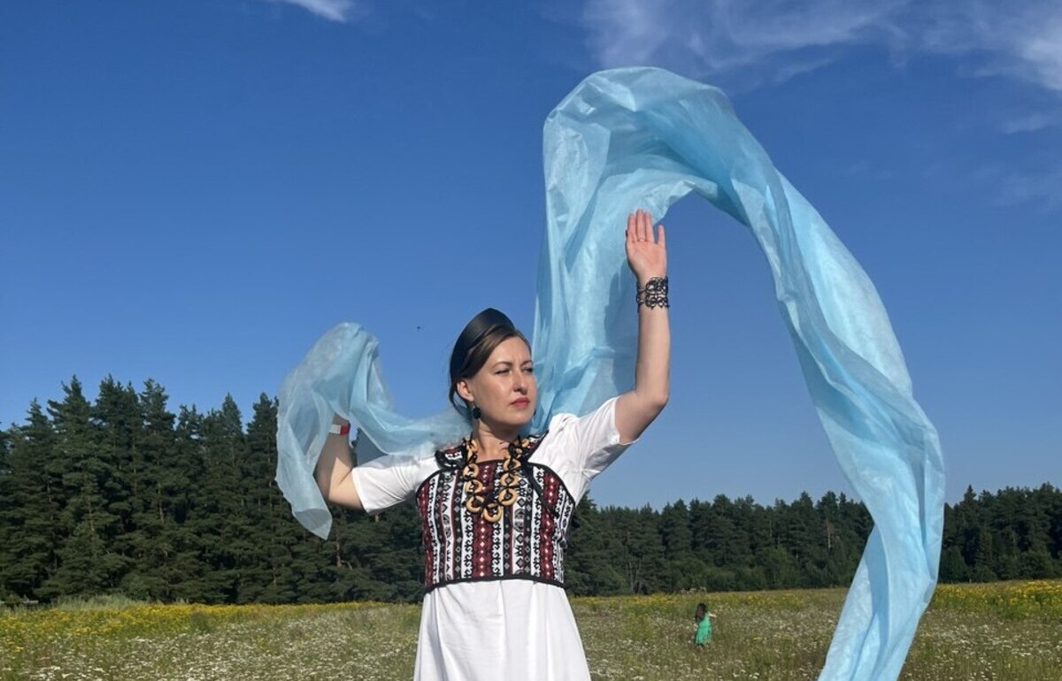 Модный принт про визуальных вампиров, ДНК бренда и фестивальное настроение - новости Афанасий