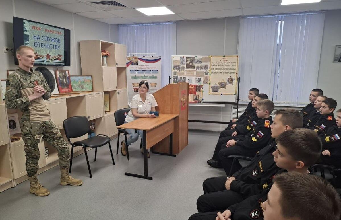 В учреждениях образования Тверской области проходят уроки мужества Фото предоставлено правительством Тверской области