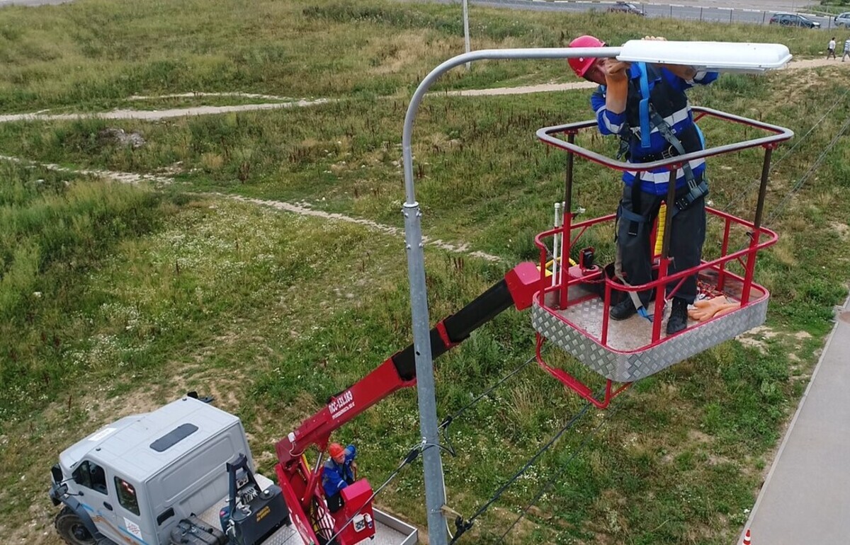 Завершается модернизация уличного освещения в шести районах Тверской области - новости Афанасий