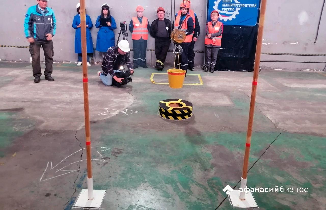 Зачем на Тверском вагоностроительном заводе «грузили» ведро с водой Текст и фото: Марина Гавришенко