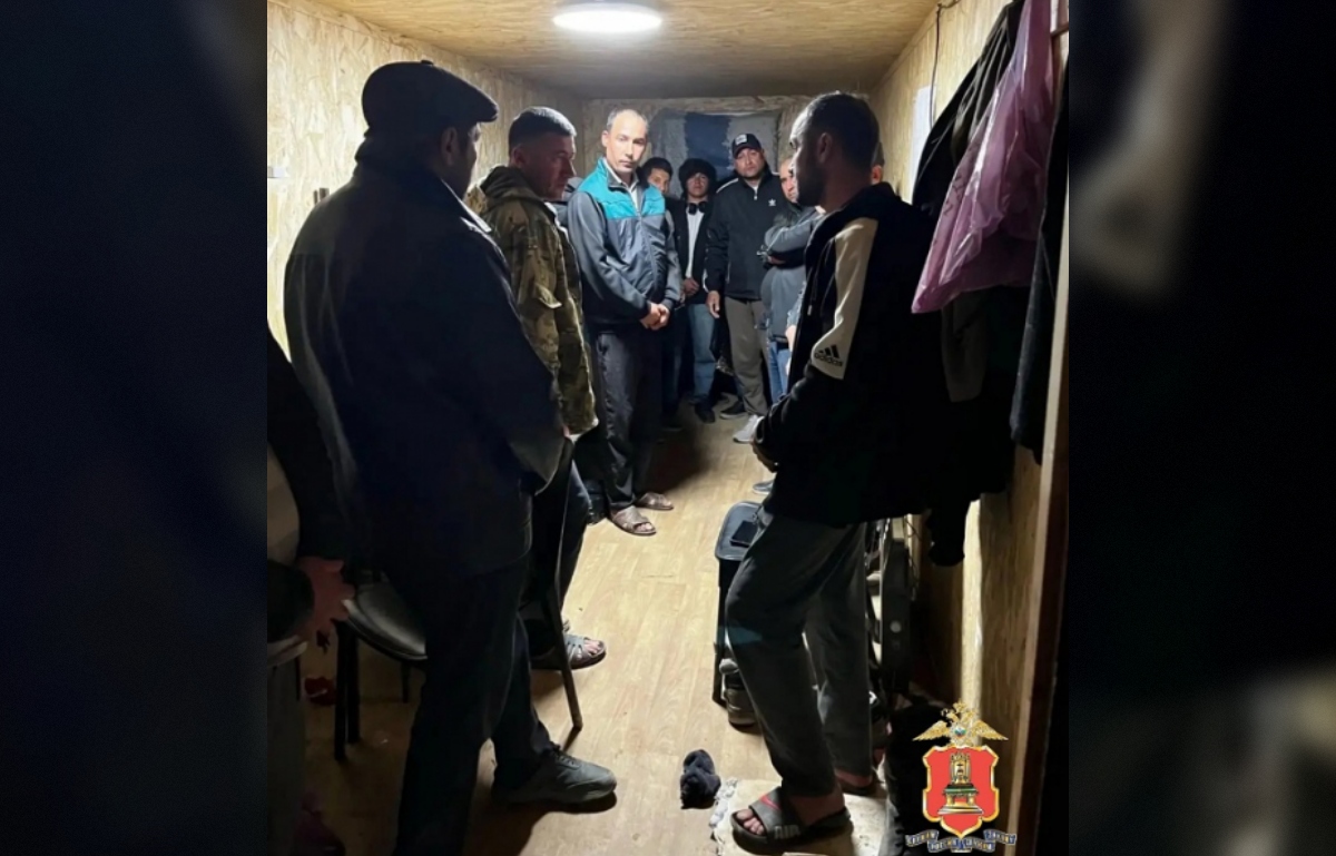 На стройке в Зубцовском районе задержаны 17 нелегалов - новости Афанасий