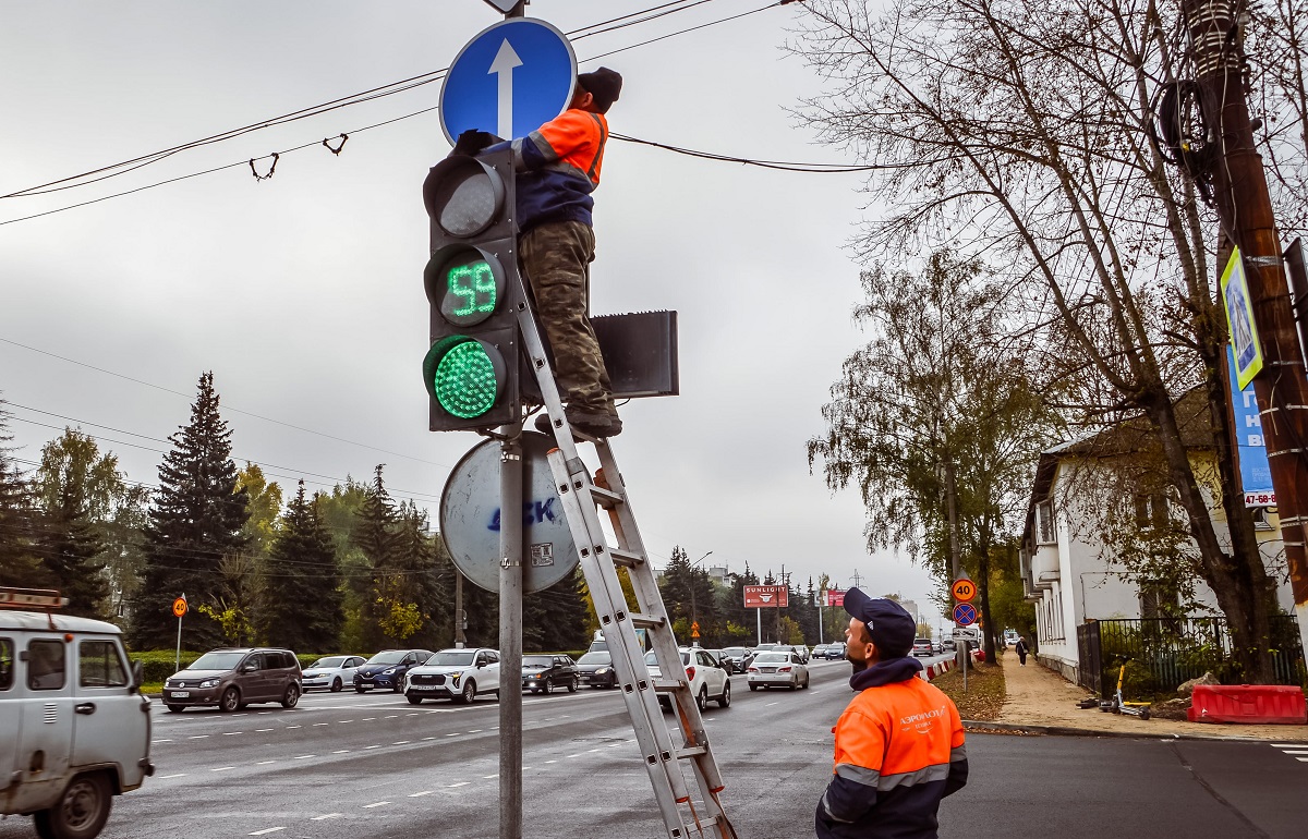 На Октябрьском проспекте в Твери заработала новая схема дорожного движения - новости Афанасий