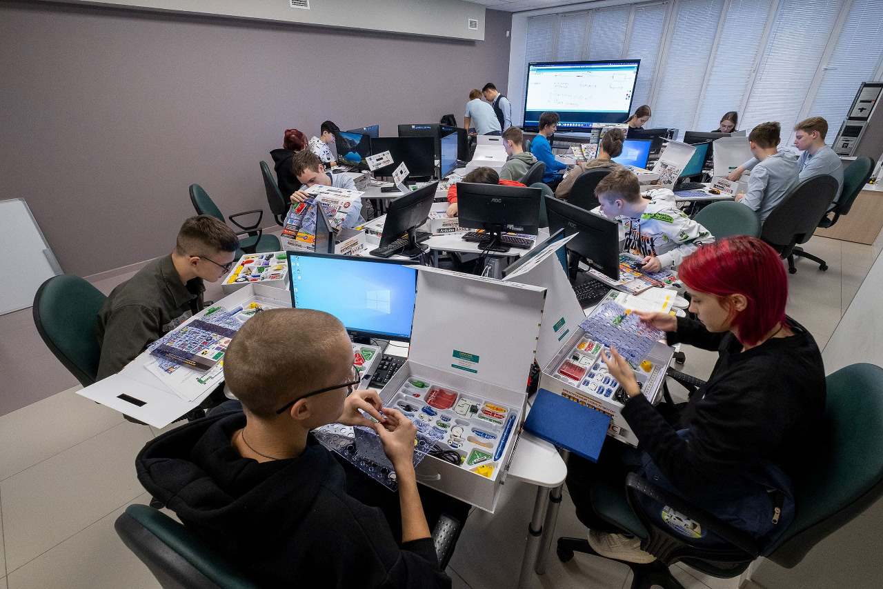 Калининская АЭС направила порядка 60 миллионов рублей на поддержку образовательных учреждений  Удомельского городского округа в 2024 году Фото: КАЭС