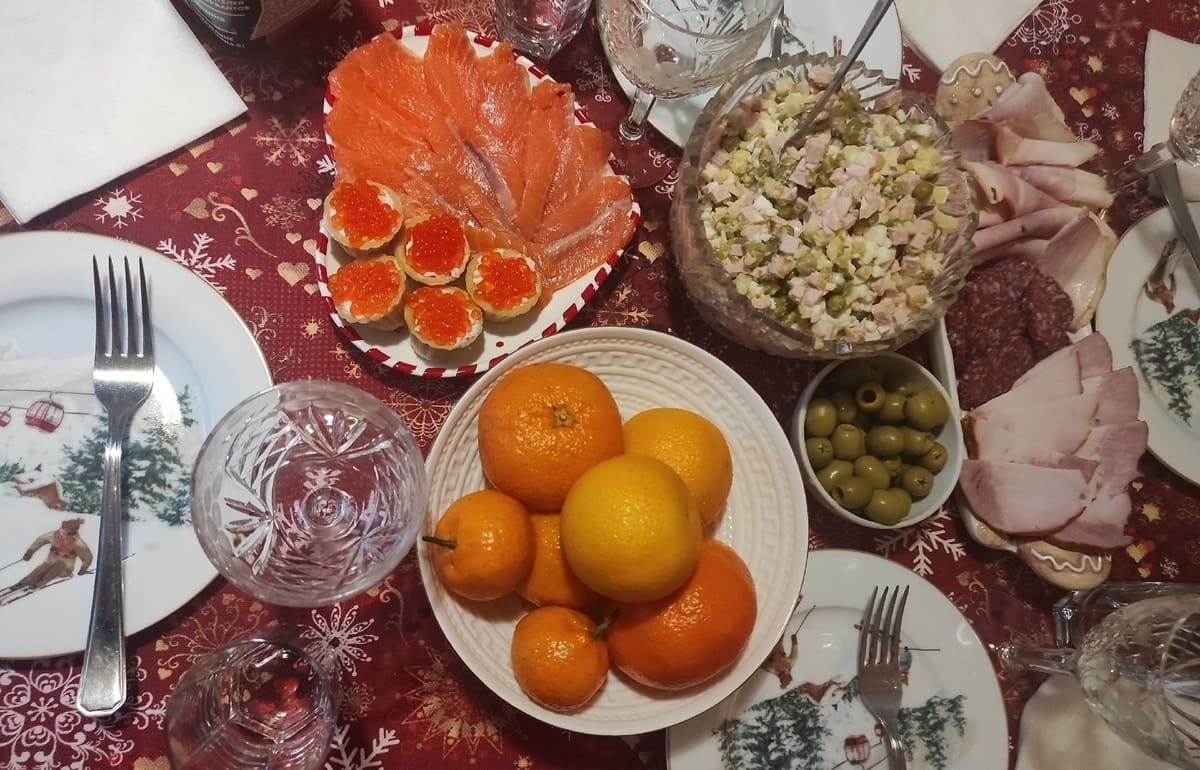 Цена красной икры в России опустилась до минимума с конца 2024 года