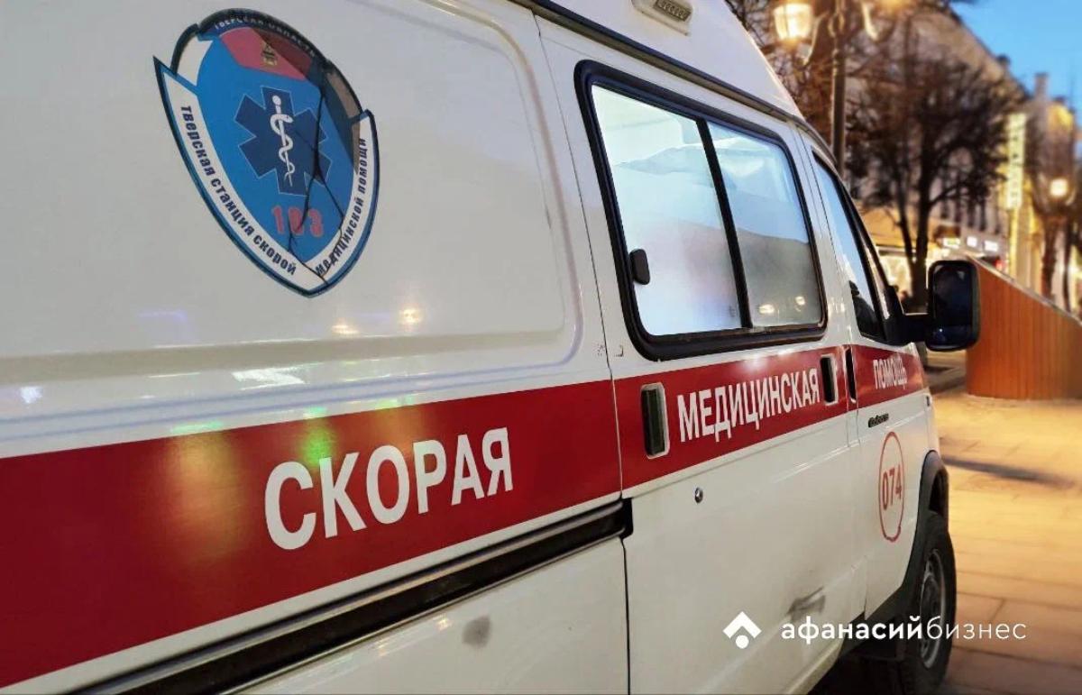 «Скорая» не смогла добраться к ребенку из-за разбитой дороги под Тверью - новости Афанасий
