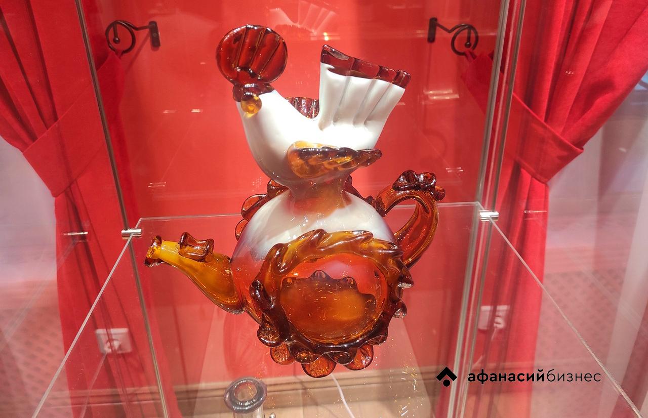 В Твери открылась выставка произведений художественной лаборатории стеклозавода «Красный Май» Фото: Afanasy.biz