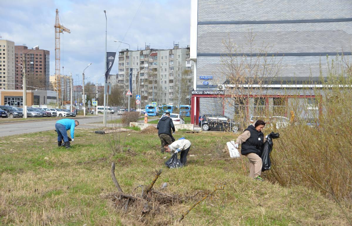 В Твери на первом субботнике собрали 220 кубометров мусора - новости Афанасий