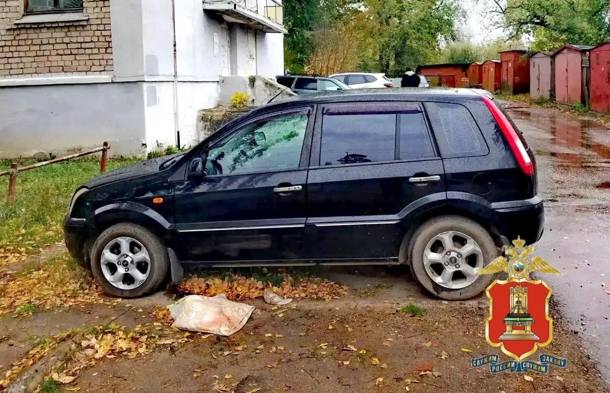 В Торжке задержали 62-летнего мужчину за попытку угона авто - новости Афанасий
