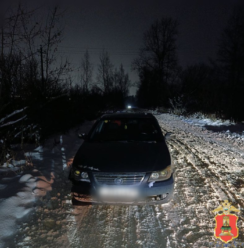 Фармацевт из Кимр попалась пьяной за рулем  