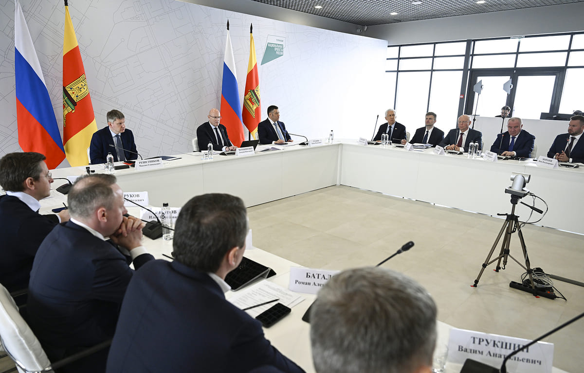 Игорь Руденя принял участие в совещании по импортозамещению в сфере туризма - новости Афанасий