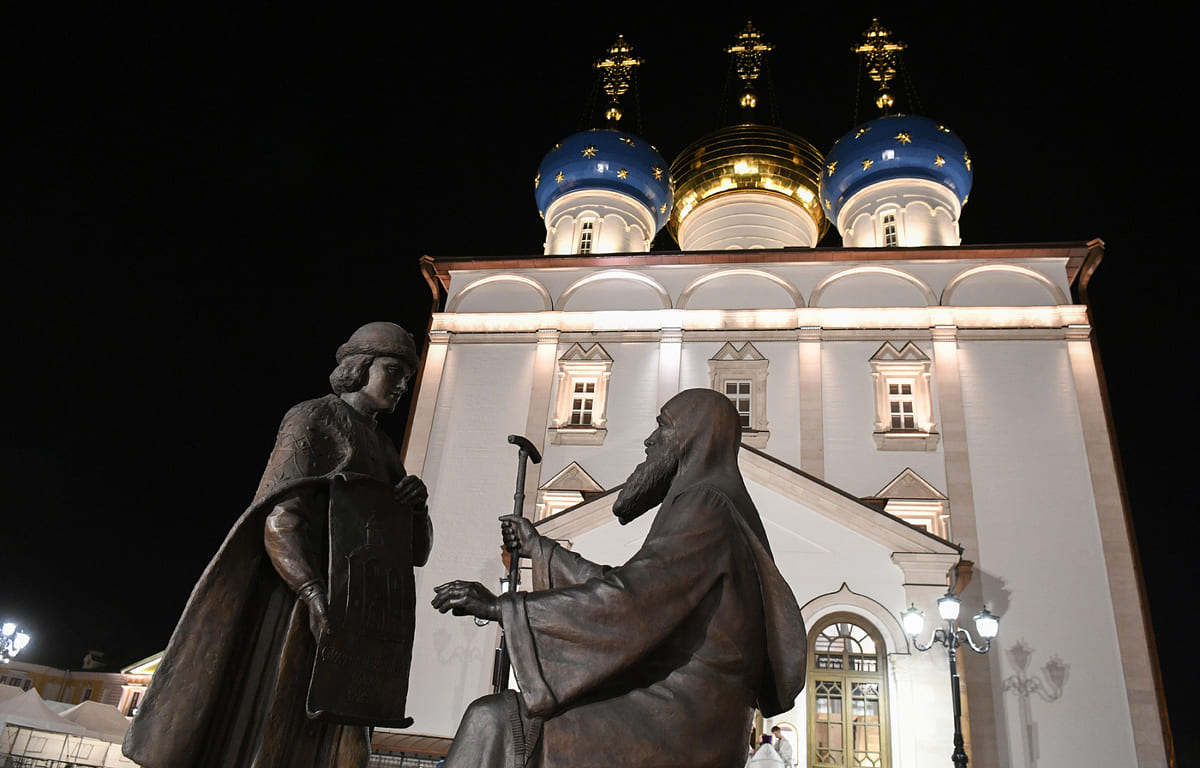 Губернатор Игорь Руденя встретил Пасху в Спасо-Преображенском соборе Твери - новости Афанасий
