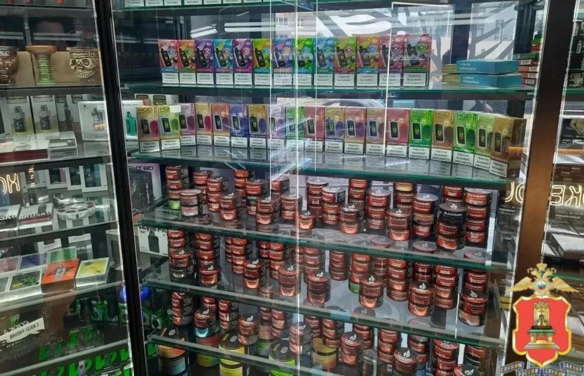 Полиция изъяла контрафактные вейпы в трех магазинах в Твери - новости Афанасий