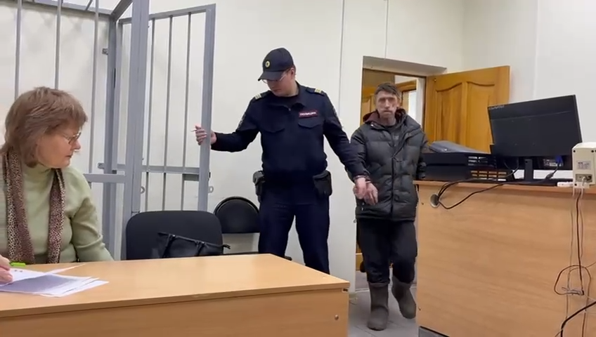 В Тверской области арестован обливший бензином и поджегший свою подругу мужчина Видео: прокуратура Тверской области