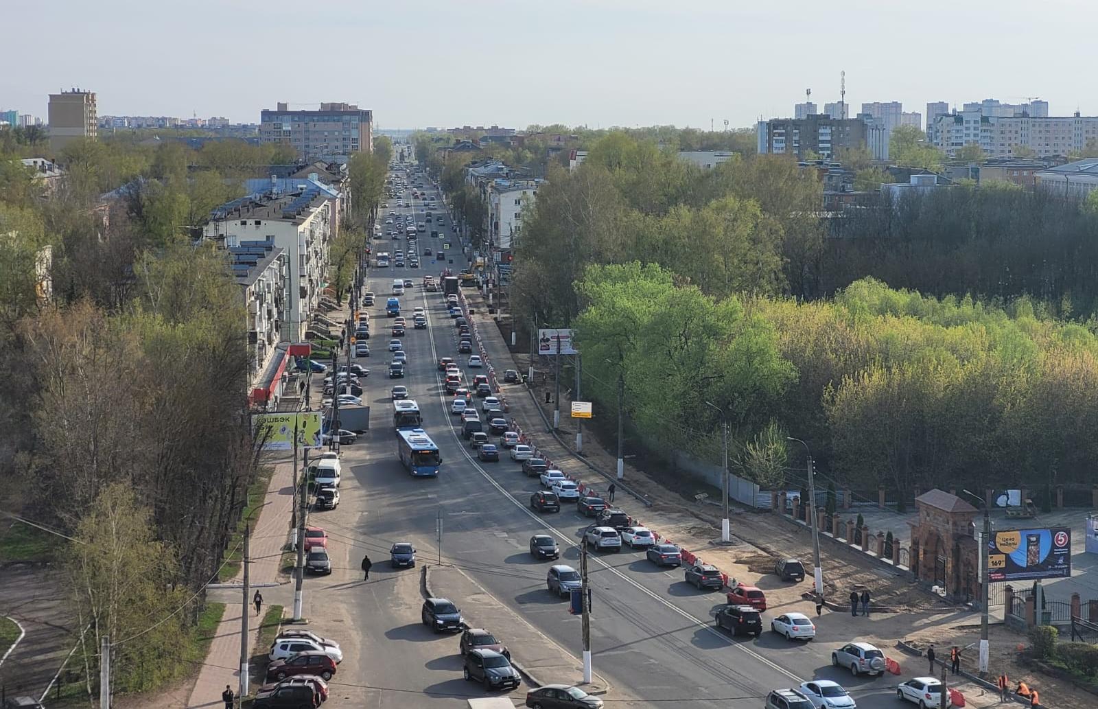 Тверским водителям напомнили, когда стоит менять зимнюю резину на летнюю 