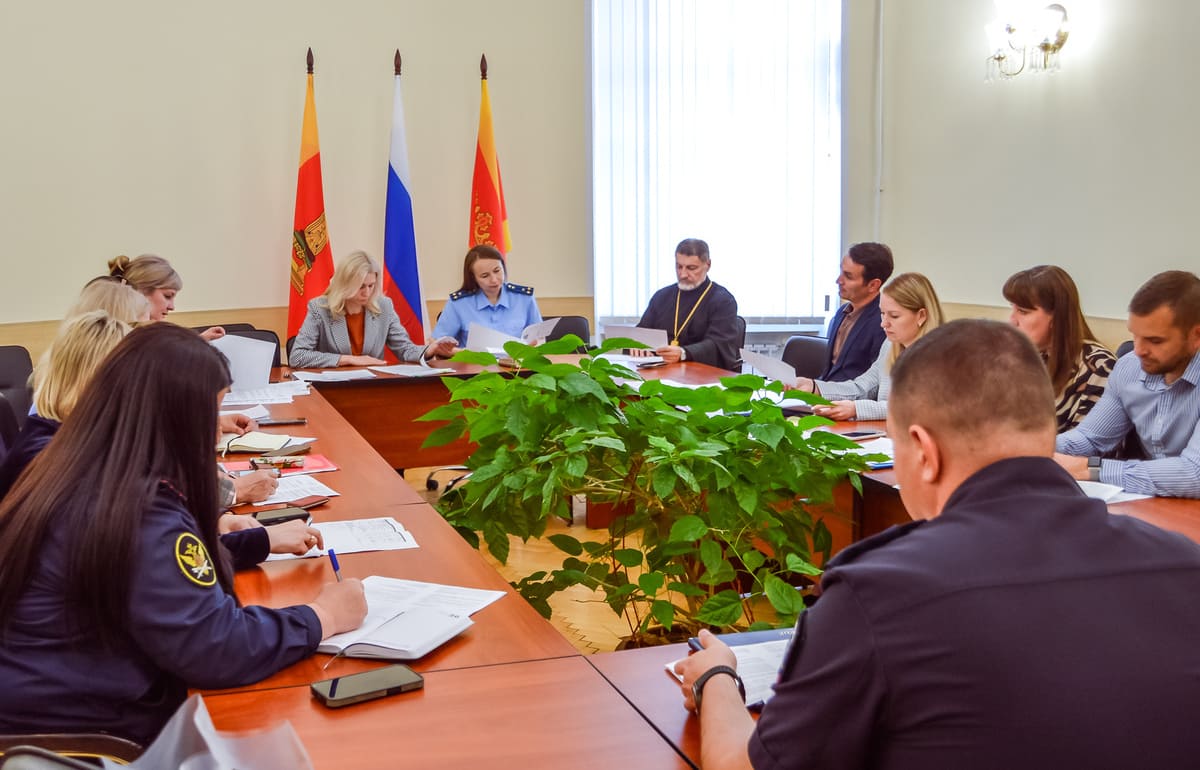 В Твери продолжается профилактическая работа с несовершеннолетними  Фото: администрация Твери