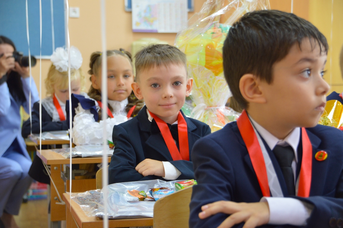 В школы Твери 1 сентября пошли 5 100 первоклассников Фото: администрация Твери