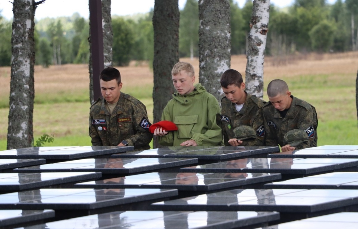 Под Белым в Тверской области сегодня перезахоронены останки более 600 бойцов - новости Афанасий