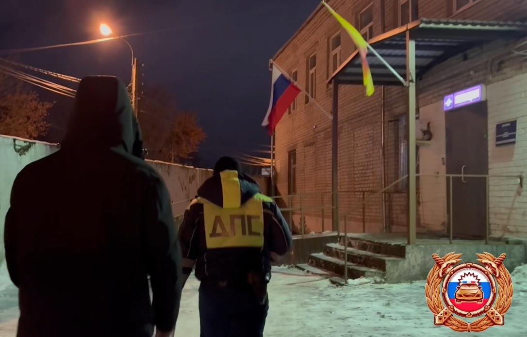 В Твери задержаны водители, устроившие опасный дрифт на парковке гипермаркета На главной: скрин видео