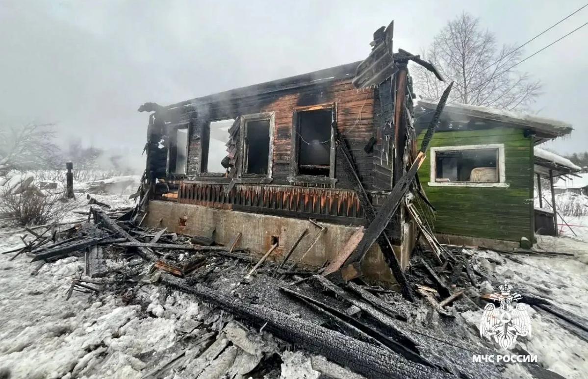 Три человека погибли на пожаре в Лихославльском округе - новости Афанасий