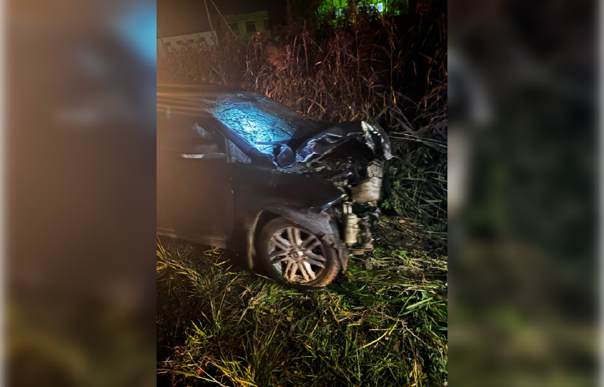 В Бежецке легковушка «догнала» большегруз Фото: Бежецкая Госавтоинспекция