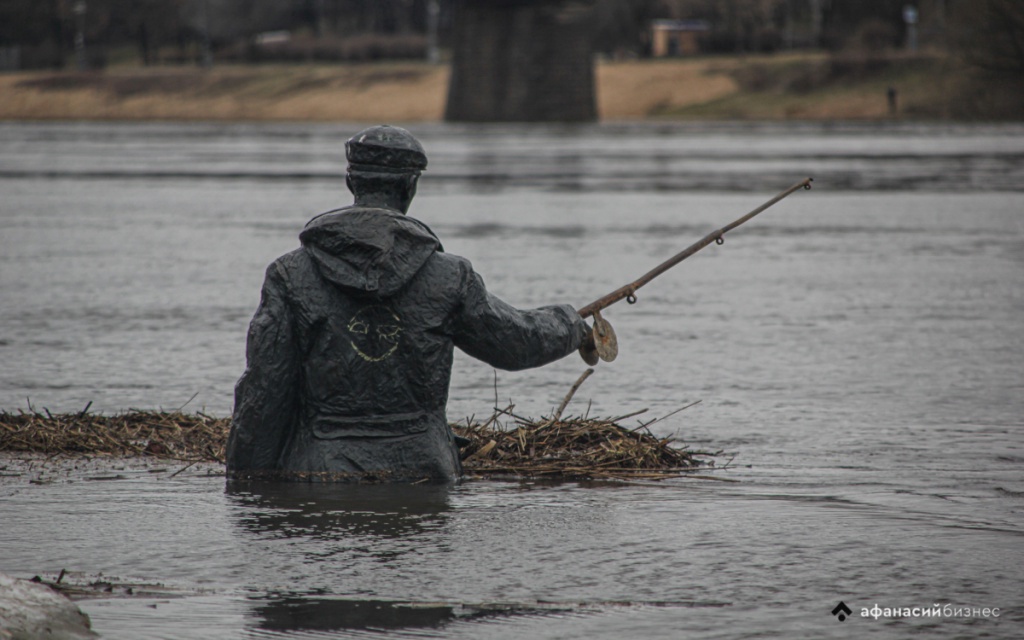 На реке Обша в Тверской области уровень воды вырос за сутки на 4 метра