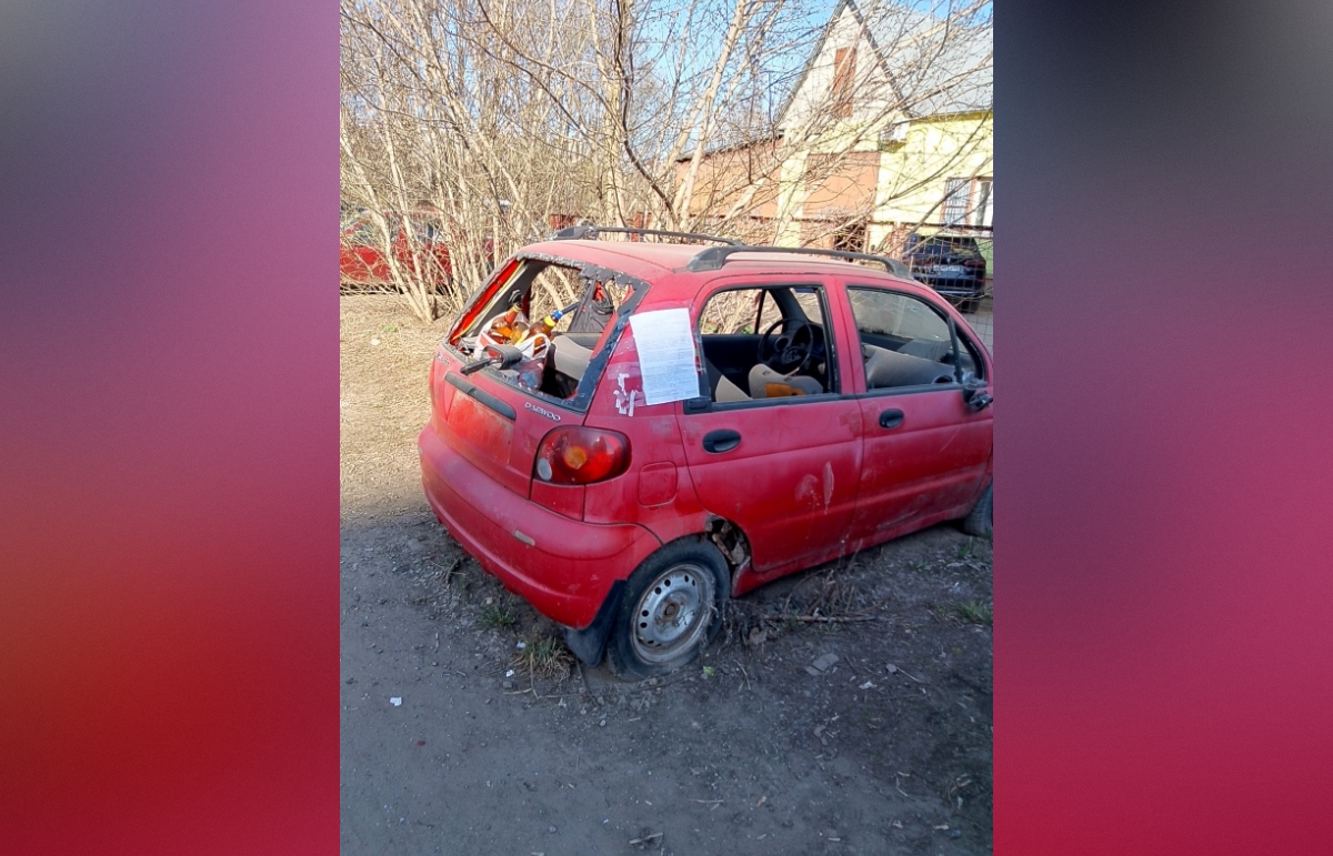 В Твери ищут владельца машины с разбитыми стеклами Фото: Администрация Твери