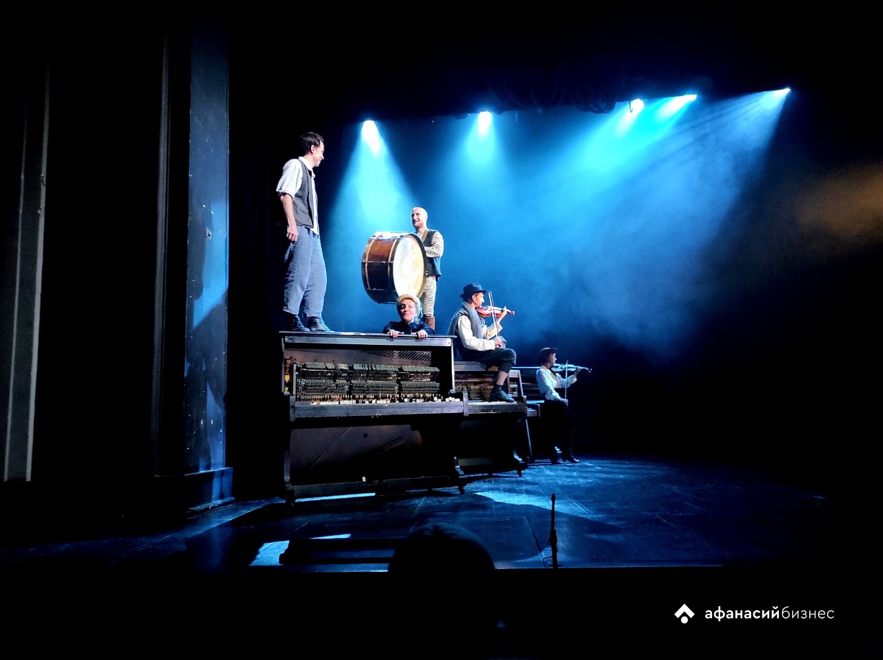 Четыре премьеры, 70 тысяч зрителей, импровизации и рок-уроки: Тверской ТЮЗ завершил 91-й сезон и ушел на каникулы Фото: архив Afanasy.biz