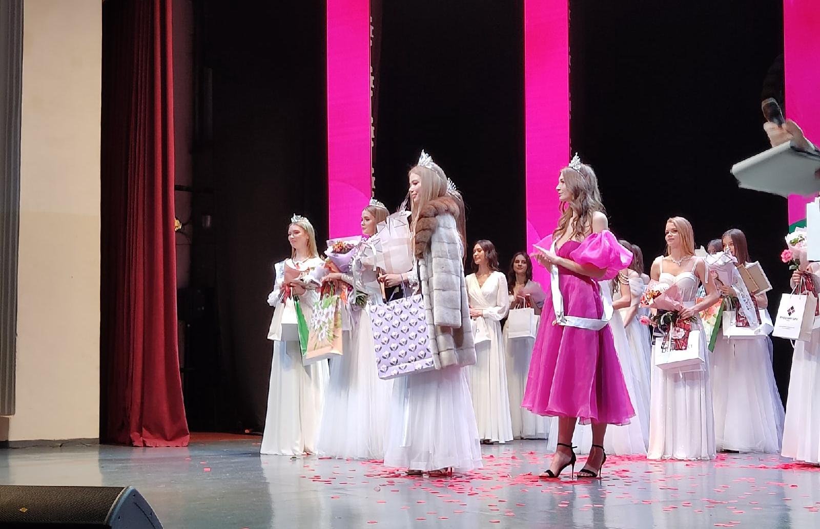 В Твери выбрали новую королеву красоты  - новости Афанасий
