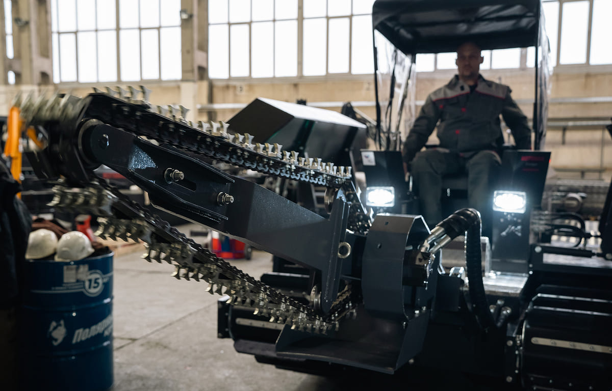 Тверская фирма отгрузила первую партию уникальных самоходных машин-амфибий Фото предоставлено правительством Тверской области