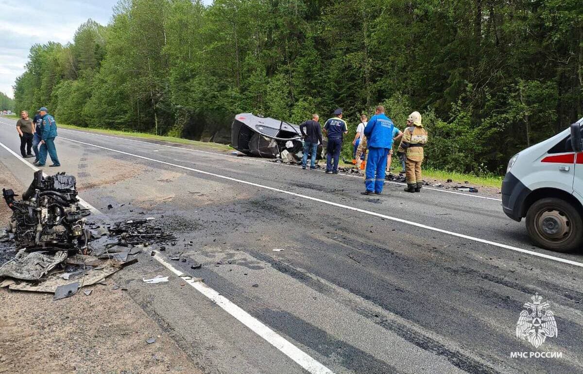 Один человек погиб и двое пострадали в лобовом ДТП на М9 в Тверской области