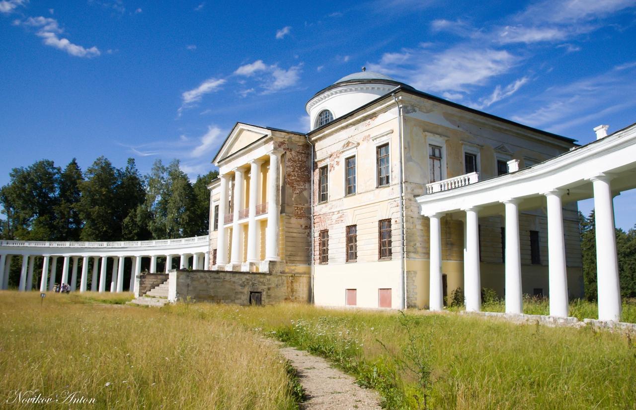 На срочный ремонт в усадьбе Знаменское-Раек выделено 150 млн рублей - новости Афанасий