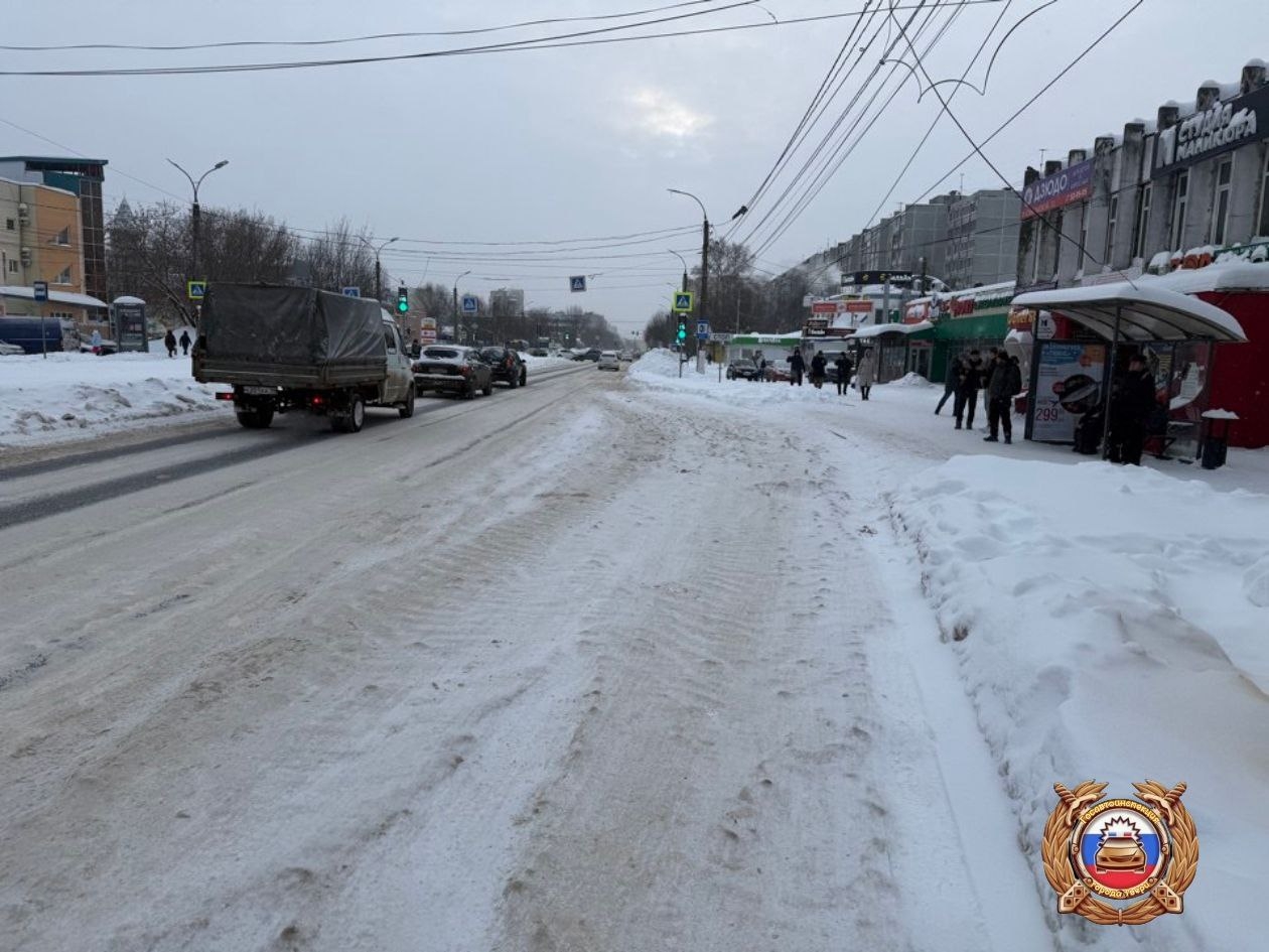 В Твери ребенок получил травмы, упав под колеса автобуса - новости Афанасий