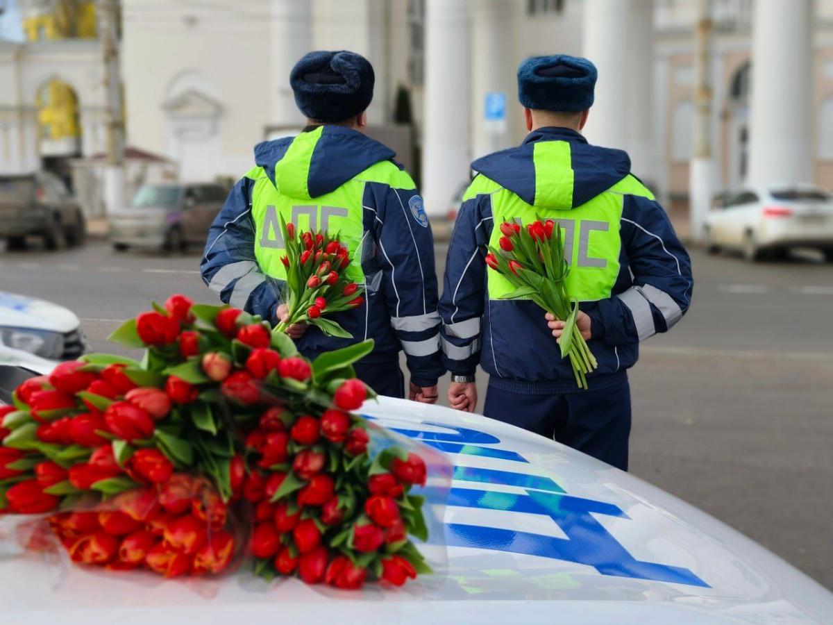 ГАИ Тверской области опубликовала график работы МРЭО в длинные выходные Фото: архив редакции