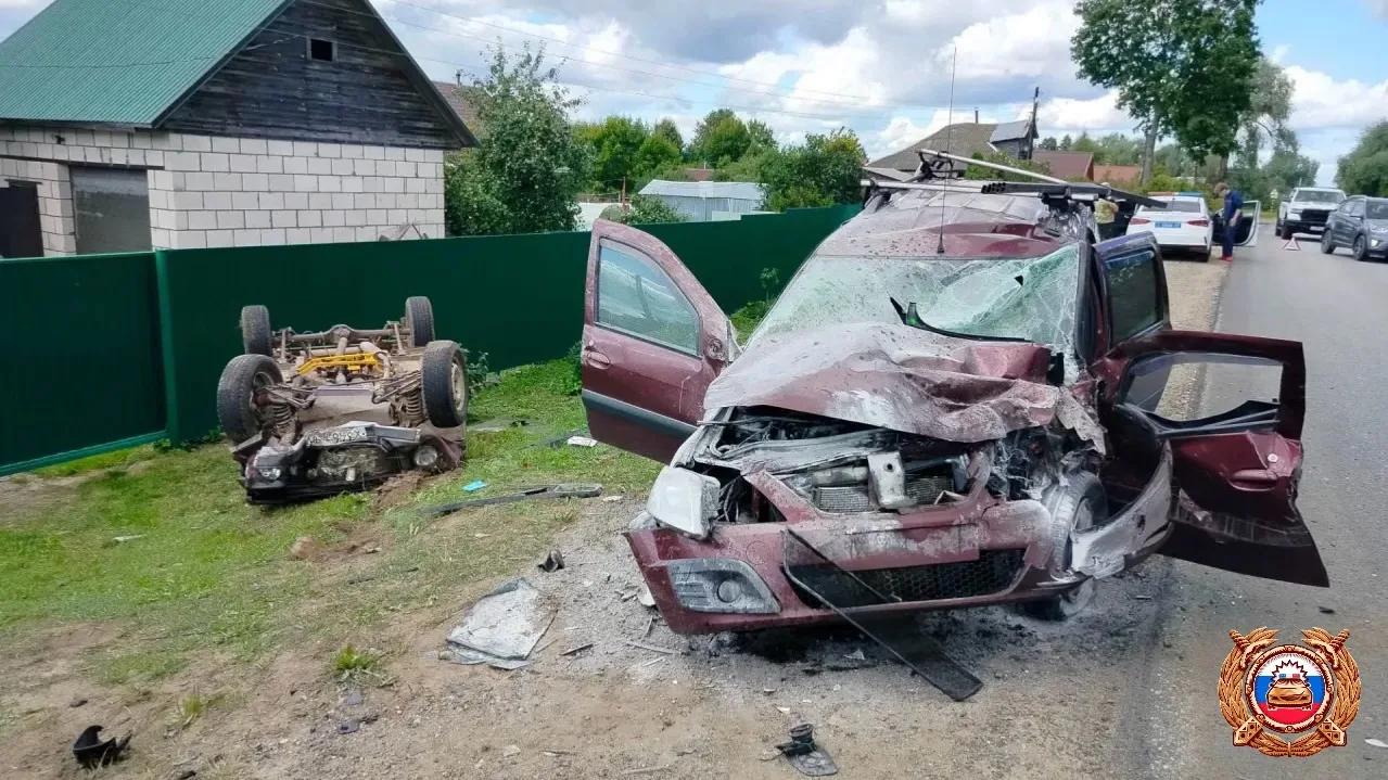 Ребенок и двое взрослых пострадали в ДТП под Калязином в Тверской области Фото: ГАИ