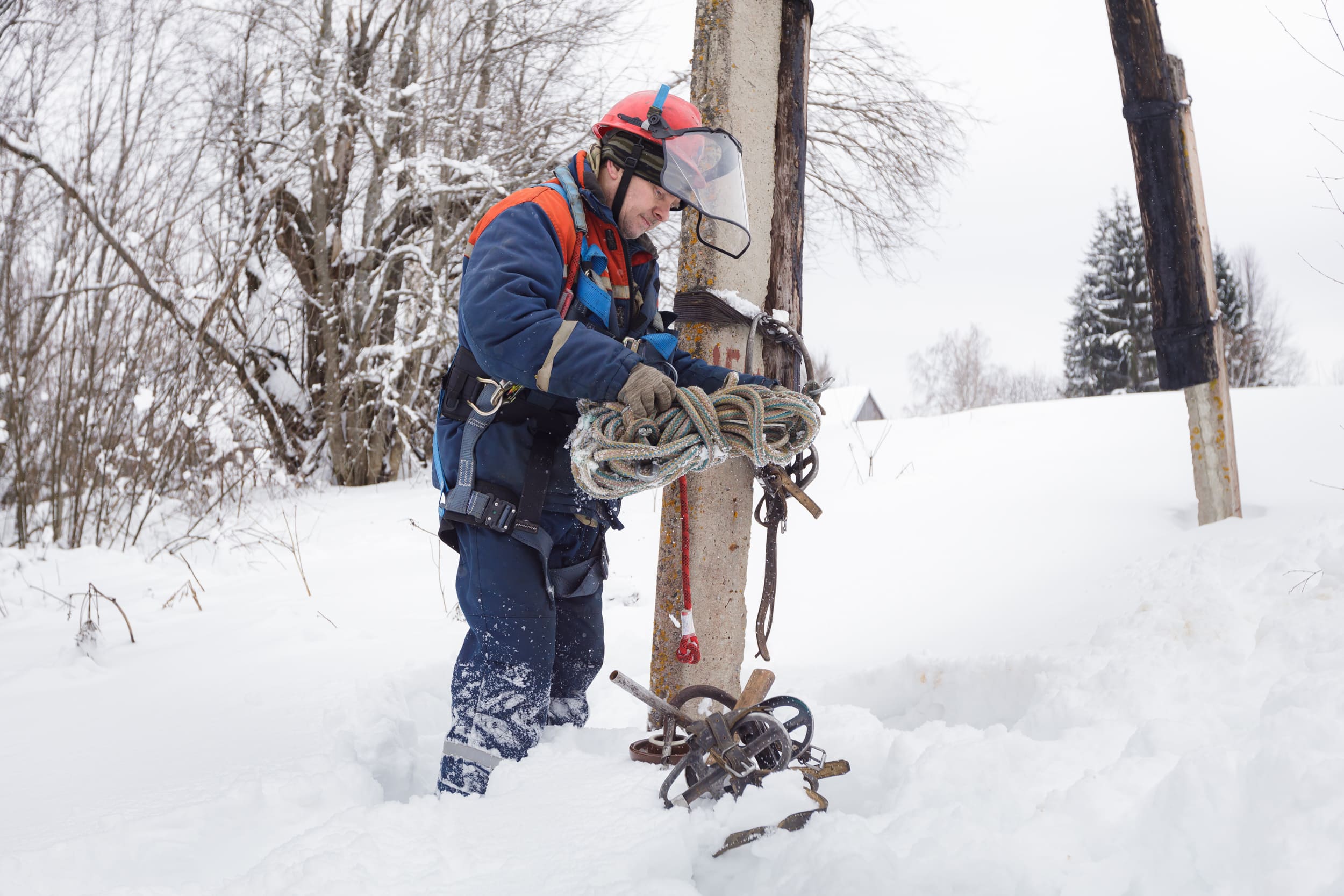 В Тверской области оперативный штаб координирует вопросы устранения нарушений тепло- водо- и энергоснабжения потребителей Фото: Тверьэнерго