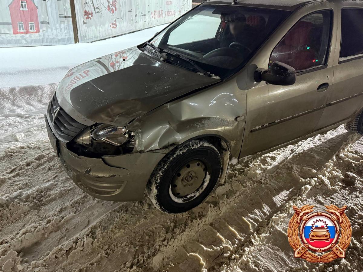 Под Тверью женщина-водитель въехала в попутный автомобиль Фото: ГАИ