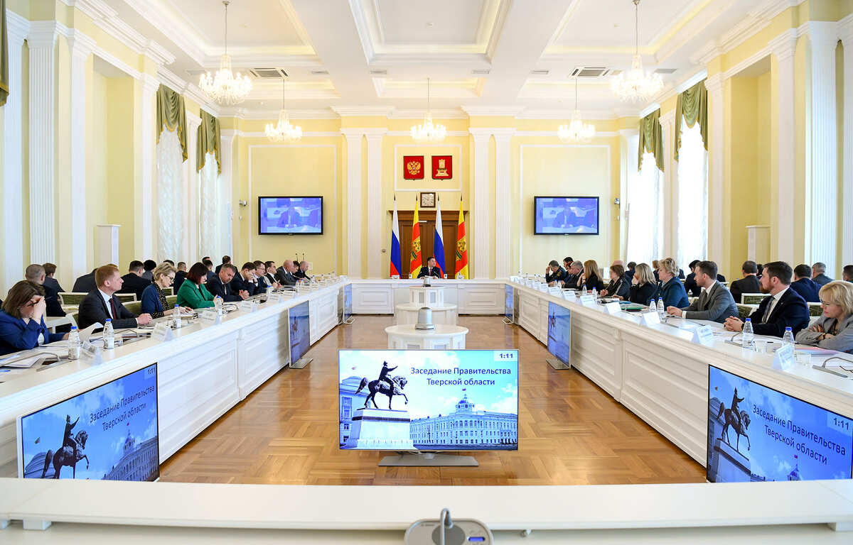 Губернатор Игорь Руденя поставил задачи по реализации программы формирования комфортной городской среды в Тверской области Фото: правительство Тверской области