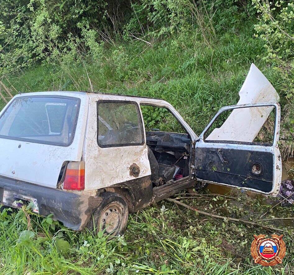 Водитель «Оки» не справился с управлением под Тверью 