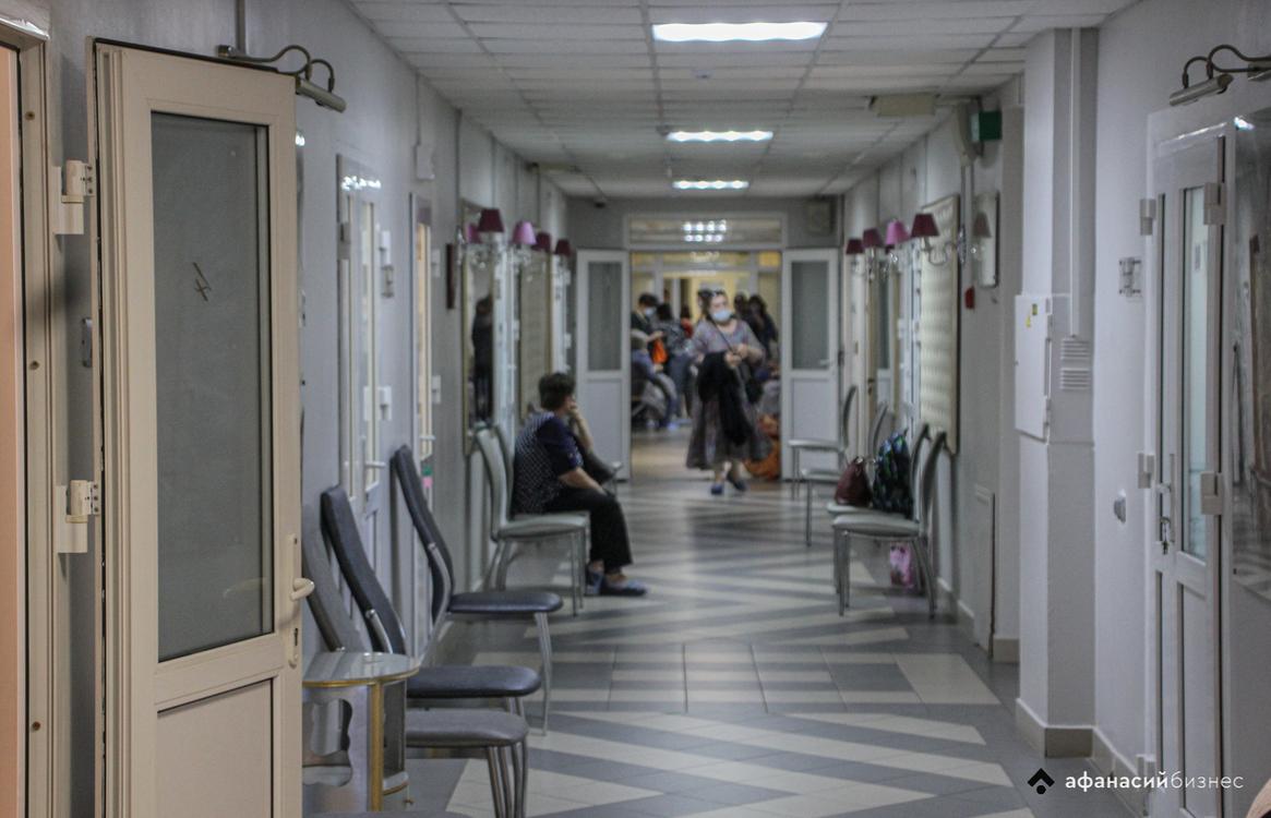 Глава СКР взял на контроль проверку нехватки детских врачей в Максатихе - новости Афанасий