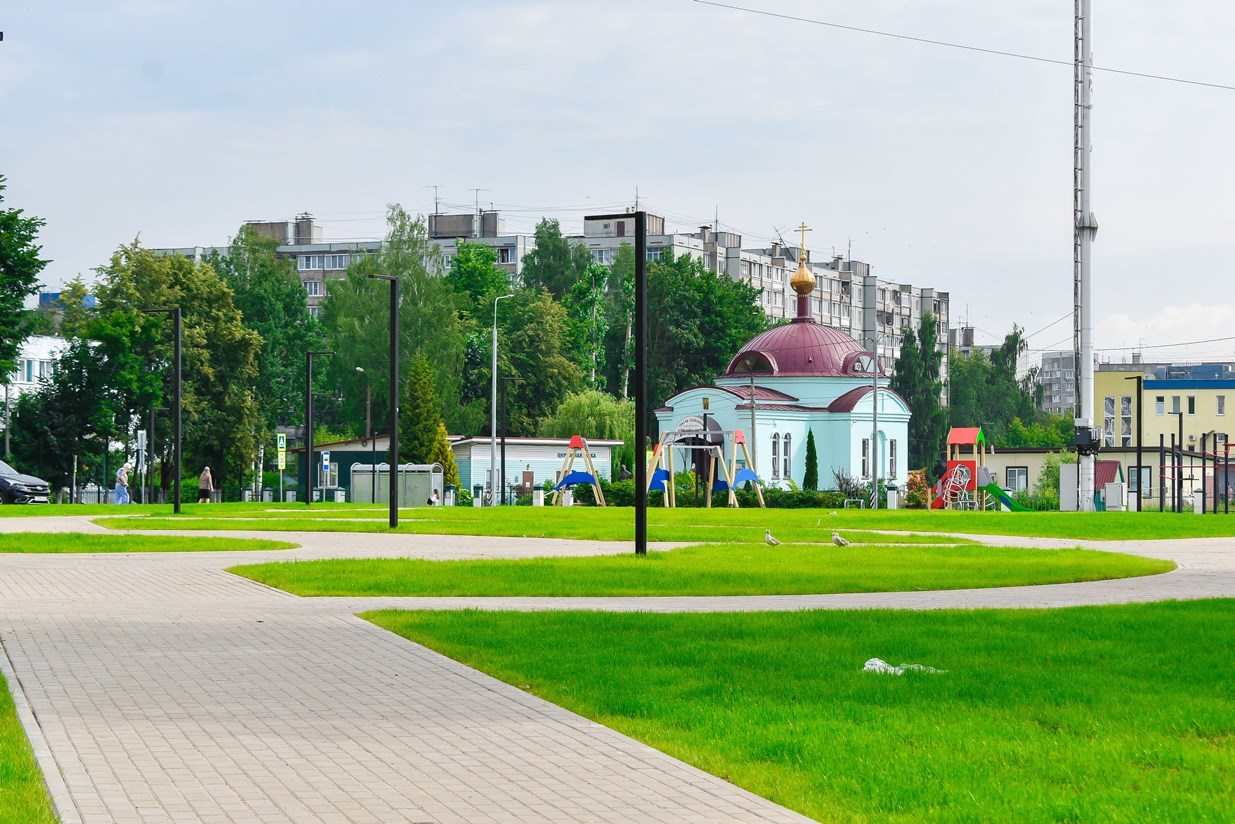 В Твери завершается благоустройства сквера на улице Артюхиной Фото: администрация Твери