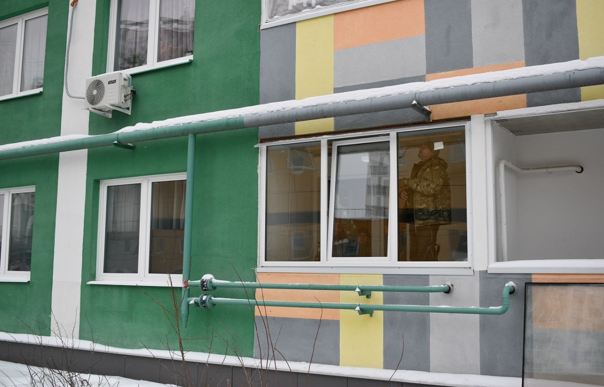 В Твери продолжаются ремонтные работы в домах, пострадавших от атаки БПЛА Фото: Администрация города Твери