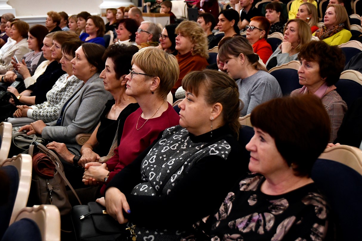 В Твери отмечают День педагога - новости Афанасий